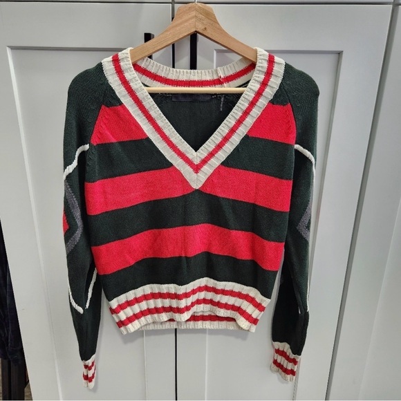 ✨🆕L.A.M.B. Varsity Style V-Neck Striped Argyle Sweater Size M!SUPER RARE!❤️✨ - Picture 3 of 11